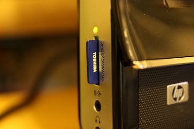 HP(ヒューレットパッカード) TouchSmart(タッチスマート) 左側面部