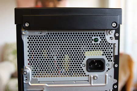 HP Pavilion e9290jp背面部