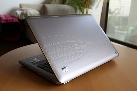 HP Pavilion dv7レビュー
