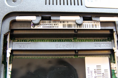 dv6aメモリソケット