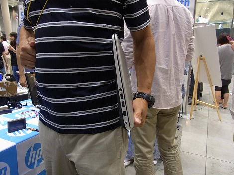 スリムなボディ