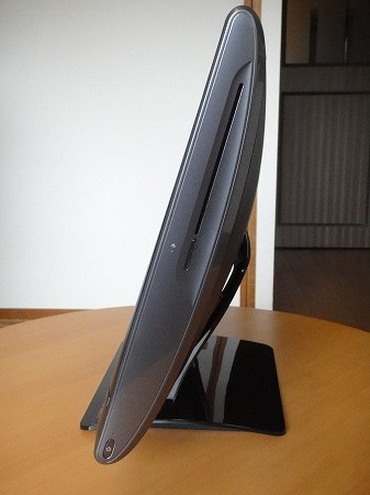 HP タッチスマート610PC 右側面部1