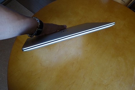 持ち運びしやすい