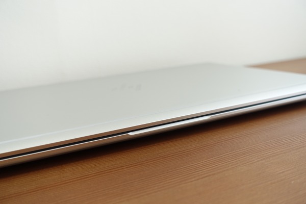 HP EliteBook x360 1040 G5前面部