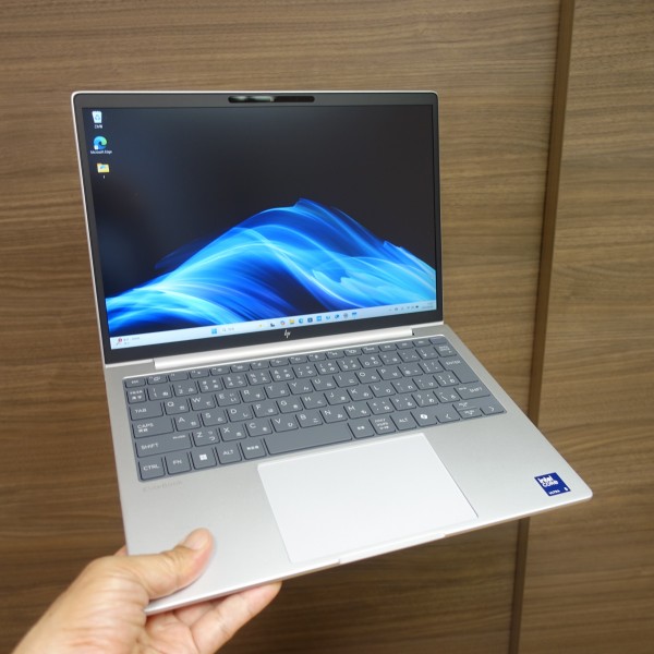 HP EliteBook 8 G1i 13 レビュー
