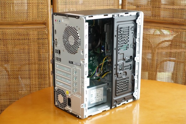 HP Pavilion 590筐体内部レビュー