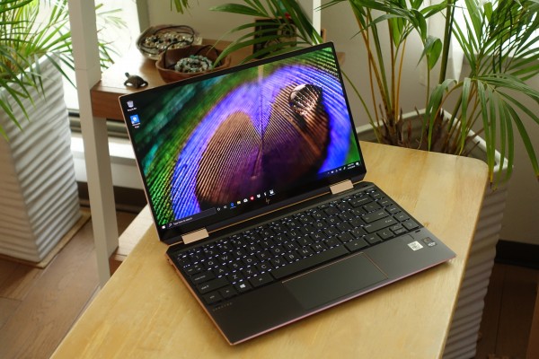 Spectre x360 13 15 比較