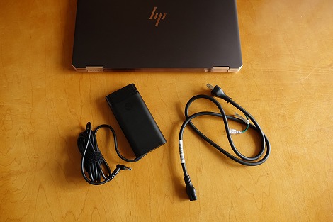 Spectre x360 15のACアダプタ