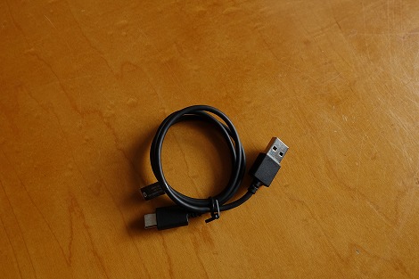 USB TypeA-USB TypeC変換アダプタ同梱