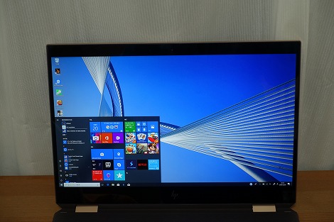 Spectre x360 15は15.6インチパネルを搭載