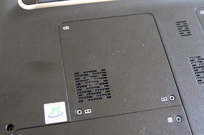 HP Pavilion dv2底面
