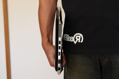 HP Pavilion dv2レビュー