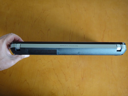 HP Pavilion dv4-3100背面部