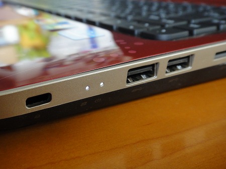 ステータスライト